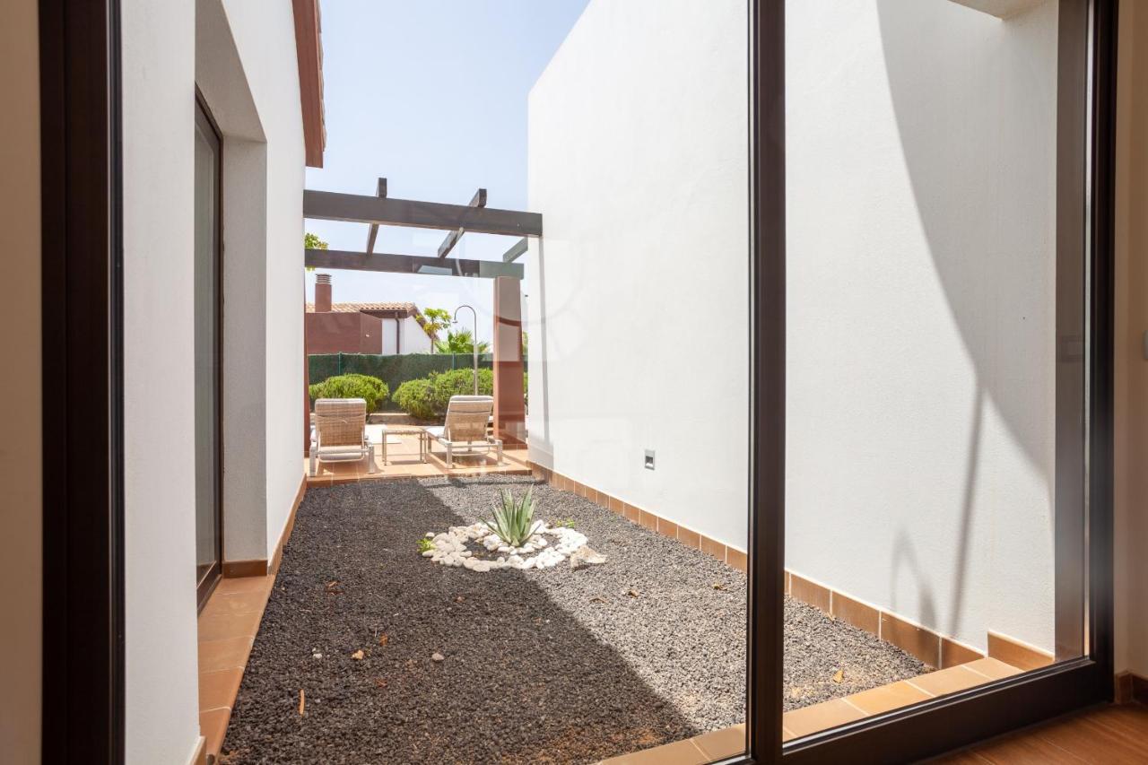 Villa Esmeralda 25 Golf Private Pool Caleta De Fuste By Holidays Home Ngoại thất bức ảnh